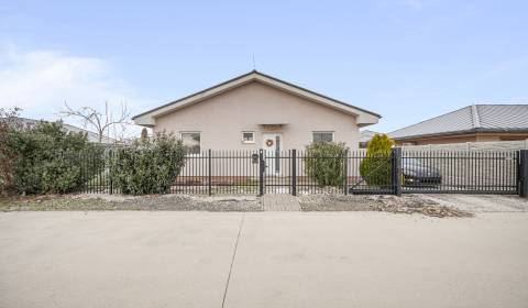 Prodej Rodinný dům, Rodinný dům, Žihľavová, Senec, Slovensko