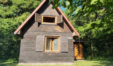 Prodej Chata, Chata, Krupina, Slovensko