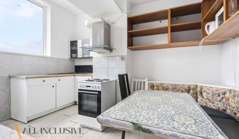 Prodej Byt 3+1, Byt 3+1, Senec, Slovensko