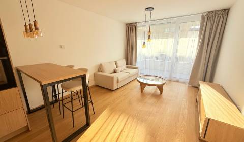 Pronájem Byt 2+1, Byt 2+1, Floriánska, Bratislava - Staré Mesto, Slove