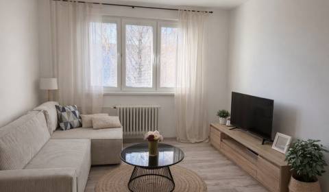 Prodej Byt 2+1, Byt 2+1, Kalinčiakova, Senica, Slovensko