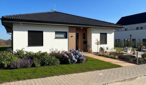 Prodej Rodinný dům, Rodinný dům, M.R. Štefánika, Hlohovec, Slovensko