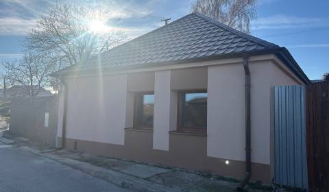 Pronájem Rodinný dům, Rodinný dům, Mlynská, Senec, Slovensko
