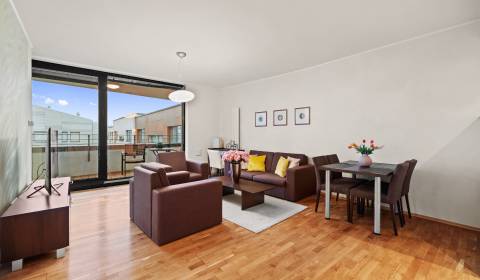 Pronájem Byt 2+1, Byt 2+1, Bratislava - Staré Mesto, Slovensko