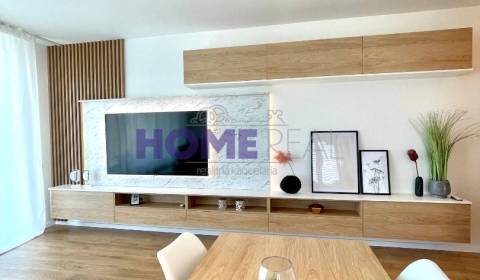 Pronájem Byt 3+1, Byt 3+1, Zdenky Schelingovej, Bratislava - Devínska 