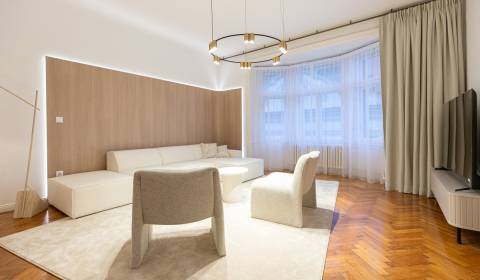 Pronájem Byt 3+1, Byt 3+1, Laurinská, Bratislava - Staré Mesto, Sloven