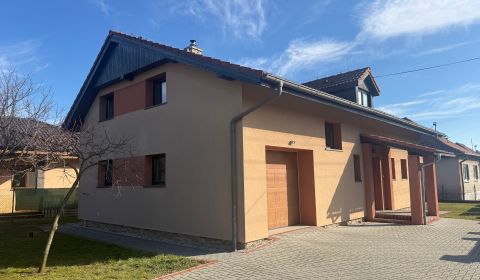 Prodej Rodinný dům, Rodinný dům, Nitra, Slovensko