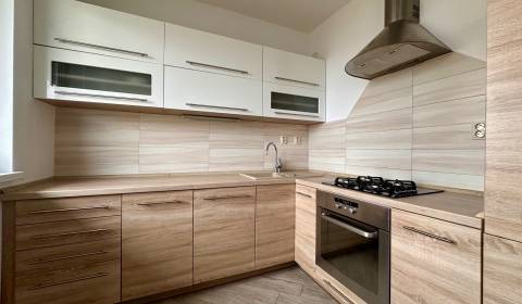 Prodej Byt 3+1, Byt 3+1, Banšelova, Bratislava - Ružinov, Slovensko