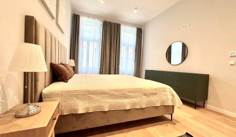 Pronájem Byt 2+1, Byt 2+1, Mäsiarska, Košice - Staré Mesto, Slovensko