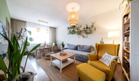 Prodej Byt 3+1, Byt 3+1, Golianova, Nitra, Slovensko