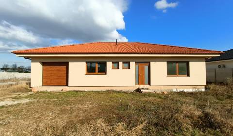 PRODEJ - 5 pokojový dúm s garáží - Lužianky, Smreková ulica