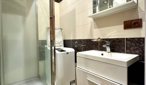 Pronájem Byt 3+1, Byt 3+1, Rosná, Košice - Staré Mesto, Slovensko