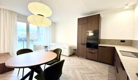 Prodej Byt 2+1, Byt 2+1, Súmračná, Bratislava - Ružinov, Slovensko