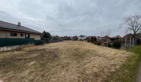Prodej Pozemky - bydlení, Pozemky - bydlení, Hlohovec, Slovensko