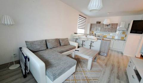 Pronájem Byt 2+1, Byt 2+1, Poprad, Slovensko