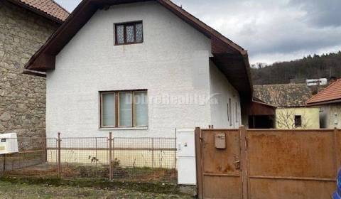 Prodej Rodinný dům, Rodinný dům, Žiar nad Hronom, Slovensko