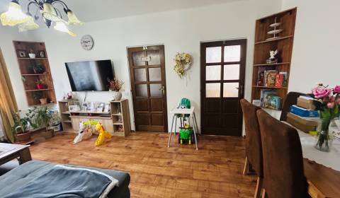 Prodej Byt 3+1, Byt 3+1, Novomestská, Nové Zámky, Slovensko