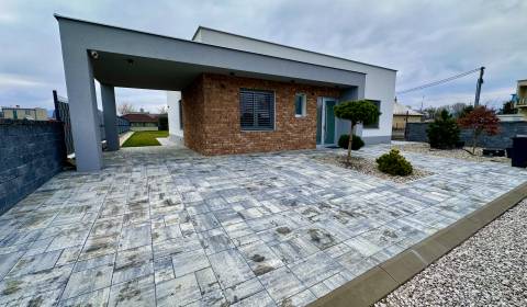 Prodej Rodinný dům, Rodinný dům, Trenčín, Slovensko