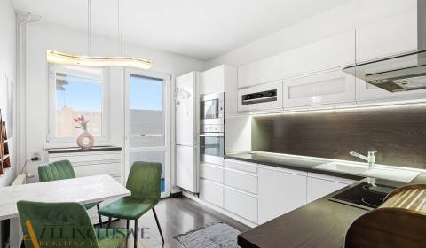 Prodej Byt 3+1, Byt 3+1, Námestie priateľstva, Dunajská Streda, Sloven