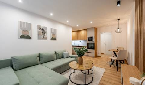 Prodej Byt 2+1, Byt 2+1, Adlerova, Košice - Dargovských hrdinov, Slove