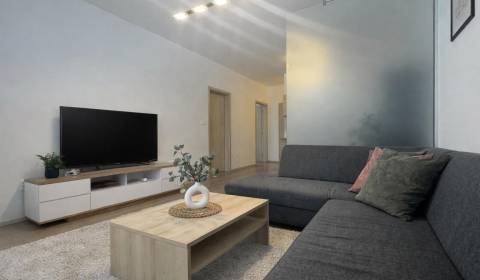 Prodej Byt 3+1, Byt 3+1, Agátová, Ilava, Slovensko