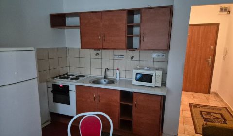 Prodej Garsoniéra, Garsoniéra, Eótvosa, Komárno, Slovensko