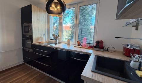 Prodej Byt 2+1, Byt 2+1, Kuzmányho, Topoľčany, Slovensko