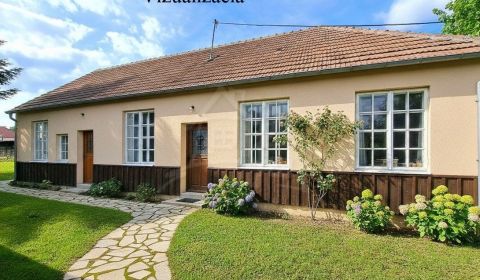 Prodej Rodinný dům, Rodinný dům, Nitra, Slovensko