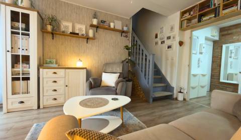 Prodej Byt 2+1, Byt 2+1, Južná, Nitra, Slovensko