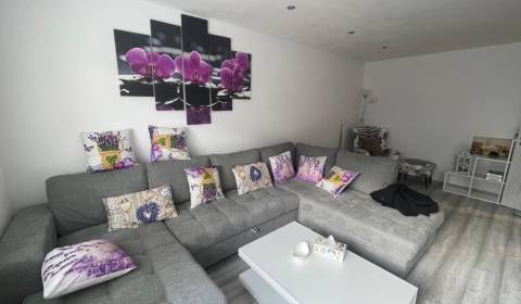 Prodej Byt 3+1, Byt 3+1, Detva, Slovensko