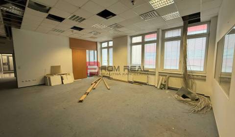 Pronájem Kancelářské prostory, Kancelářské prostory, Cintorínska, Brat