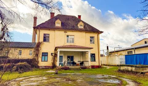 Prodej Rodinný dům, Rodinný dům, Bobot, Trenčín, Slovensko