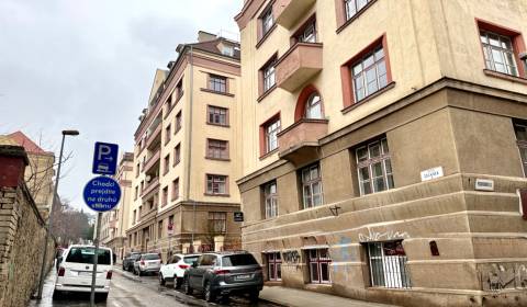 Pronájem Byt 3+1, Byt 3+1, Zochova, Bratislava - Staré Mesto, Slovensk