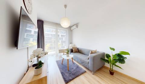 BA/PETRŽALKA-Pronájem 1i bytu s klimatizací a balkonem - Slunečnice