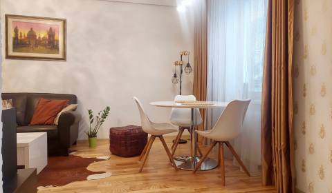 Pronájem Byt 2+1, Byt 2+1, Sibírska, Bratislava - Nové Mesto, Slovensk