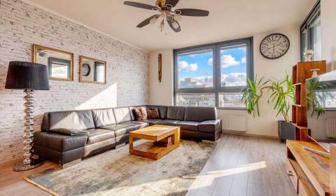 Prodej Byt 3+1, Byt 3+1, Plynárenská, Bratislava - Ružinov, Slovensko