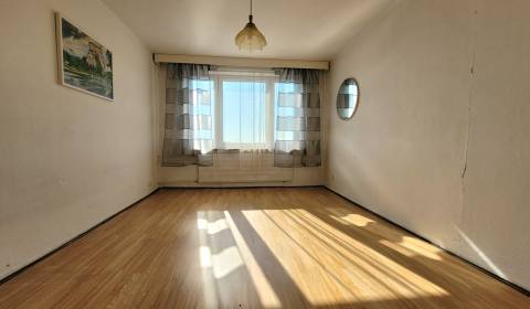 Pronájem Byt 2+1, Byt 2+1, Kalinčiakova, Banská Bystrica, Slovensko