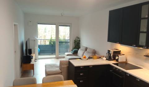 Prodej Byt 2+1, Byt 2+1, Vrbenského, Bratislava - Rača, Slovensko