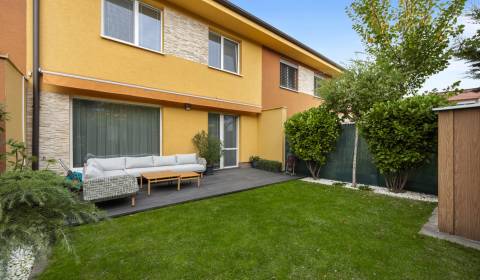 Prodej Rodinný dům, Rodinný dům, Lipová, Senec, Slovensko