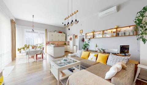 Prodej Rodinný dům, Rodinný dům, Lúčna, Senec, Slovensko