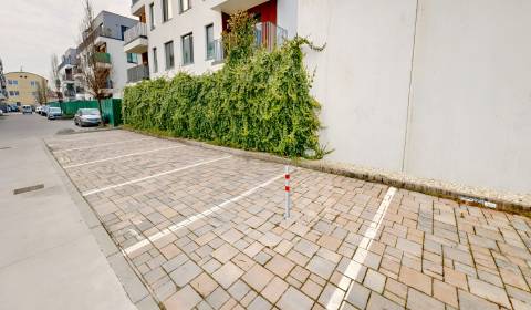 Prodej Garáže, Garáže, Na piesku, Bratislava - Ružinov, Slovensko