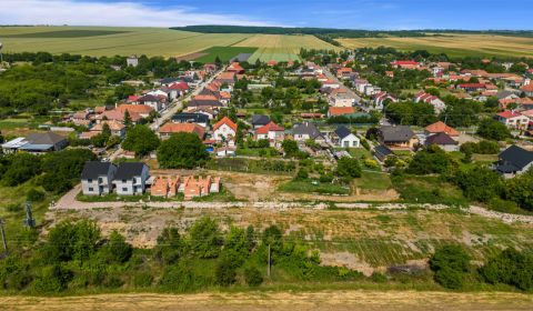 Prodej Pozemky - bydlení, Pozemky - bydlení, Nové Zámky, Slovensko