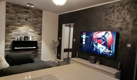 Prodej Byt 2+1, Byt 2+1, Kalištná, Bratislava - Devínska Nová Ves, Slo