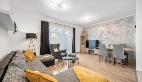 Prodej Byt 4+1, Byt 4+1, Narcisová, Senec, Slovensko