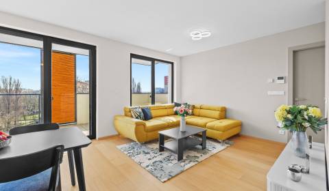 Pronájem Byt 2+1, Byt 2+1, Trnavská cesta 70B, Bratislava - Ružinov, S