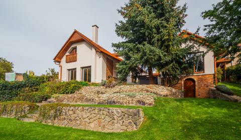 Prodej Rodinný dům, Rodinný dům, Hradská, Senec, Slovensko