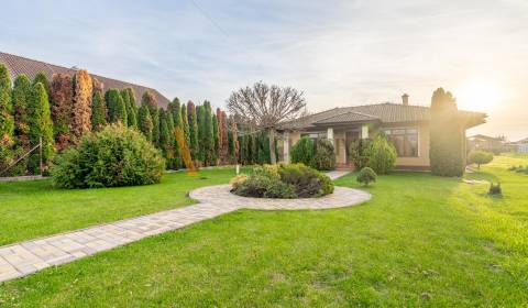 Prodej Rodinný dům, Rodinný dům, Obec Amadeho Kračany, Dunajská Streda