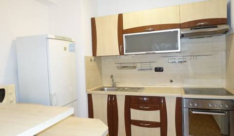 Prodej Byt 2+1, Byt 2+1, Vlčie Hrdlo, Bratislava - Ružinov, Slovensko