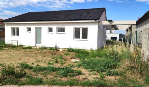 Prodej Rodinný dům, Rodinný dům, Školská, Piešťany, Slovensko