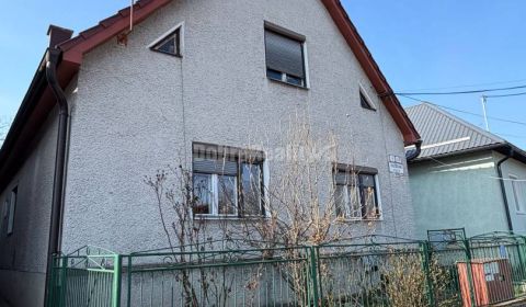 Prodej Rodinný dům, Rodinný dům, Hradecká, Prievidza, Slovensko